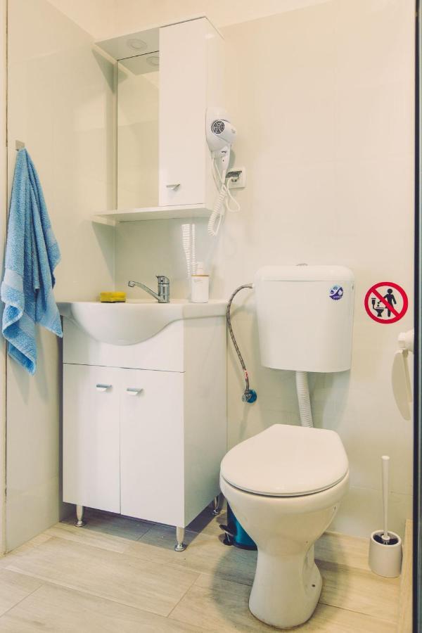 Hristovi Apartments Skopje Bagian luar foto