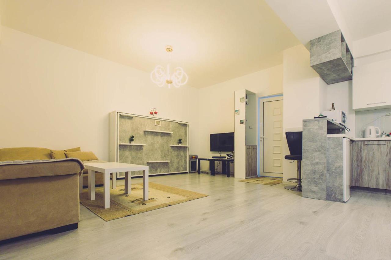 Hristovi Apartments Skopje Bagian luar foto