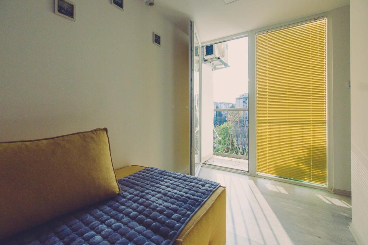 Hristovi Apartments Skopje Bagian luar foto