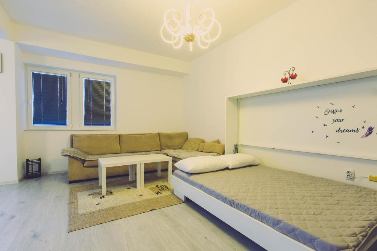 Hristovi Apartments Skopje Bagian luar foto
