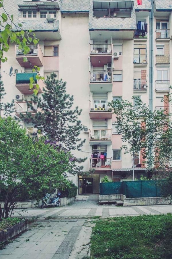 Hristovi Apartments Skopje Bagian luar foto